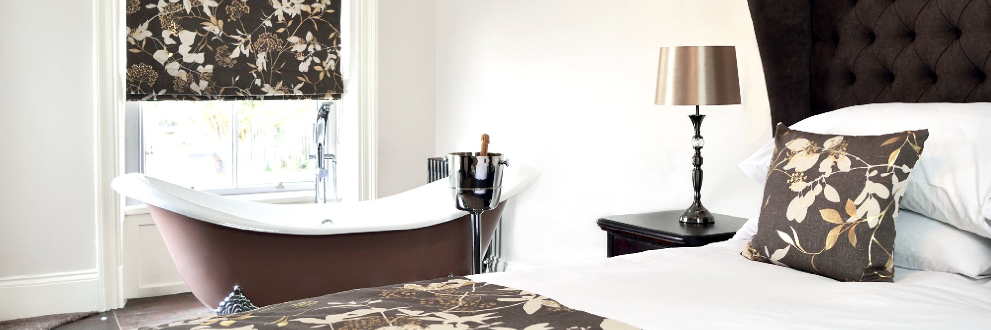 Feature Romantic Room